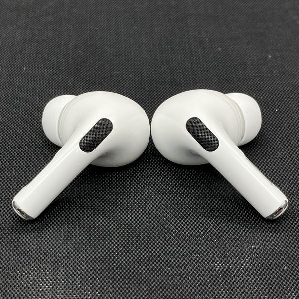 【中古】MagSafe充電ケース(USB-C)付きAirPods Pro(第2世代) MTJV3JA【日本橋】