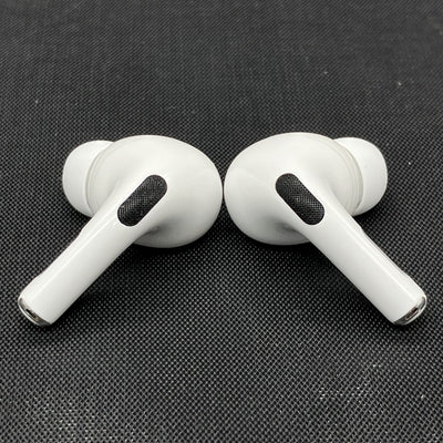 【中古】MagSafe充電ケース(USB-C)付きAirPods Pro(第2世代) MTJV3JA【日本橋】