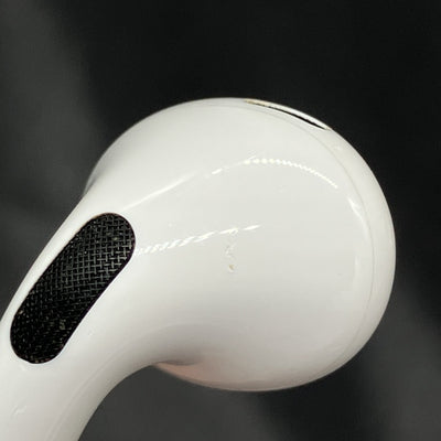 【中古】MagSafe充電ケース(USB-C)付きAirPods Pro(第2世代) MTJV3JA【日本橋】