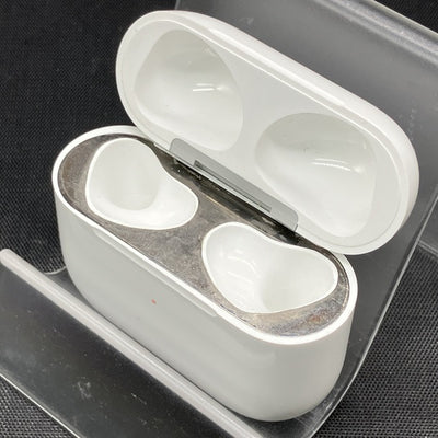 【中古】AirPods 充電ケース (第3世代)【秋葉原】