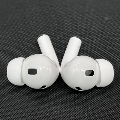 【中古】MagSafe充電ケース(USB-C)付きAirPods Pro(第2世代) MTJV3JA【秋葉原】