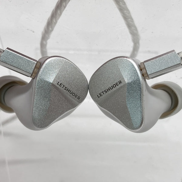 【中古】Cadenza 4【日本橋】
