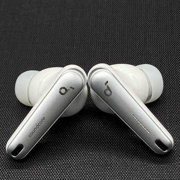 中古 美品 Anker Soundcore Liberty 4 NC ホワイト系 ANKER Soundcore Liberty 4 NC A3947N21 [ホワイト] 価格比較
