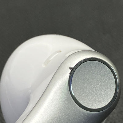 【中古】Air Pro 4 - White【秋葉原】