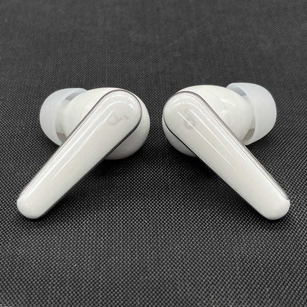Anker Soundcore Liberty5 パールホワイト Ankerの完全ワイヤレスイヤホン Libertyシリーズ | Anker Japan