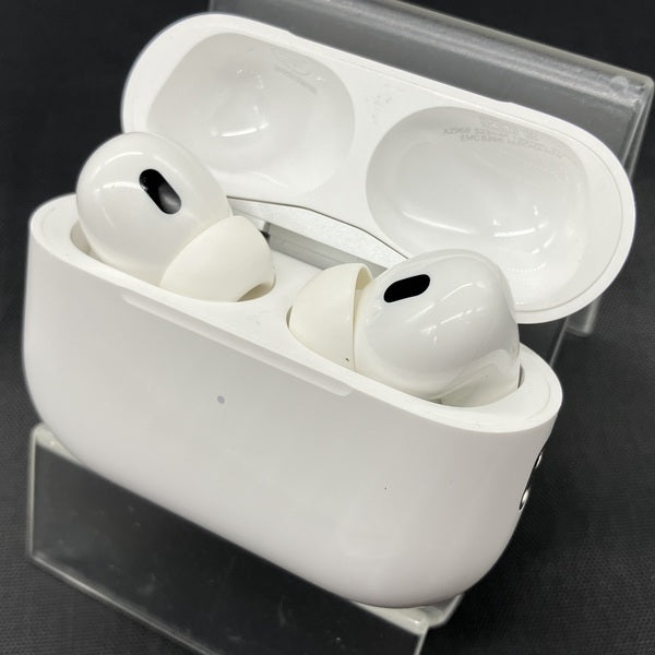【中古】MagSafe充電ケース(USB-C)付きAirPods Pro(第2世代) MTJV3JA【日本橋】