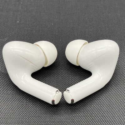 【中古】MagSafe充電ケース(USB-C)付きAirPods Pro(第2世代) MTJV3JA【日本橋】