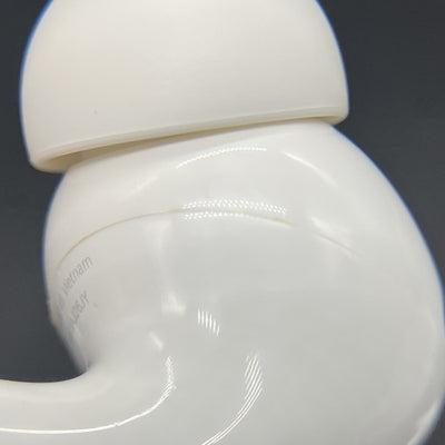 【中古】MagSafe充電ケース(USB-C)付きAirPods Pro(第2世代) MTJV3JA【日本橋】