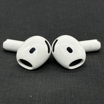 【中古】AirPods 4 MXP93J/A（アクティブノイズキャンセリング搭載）【日本橋】
