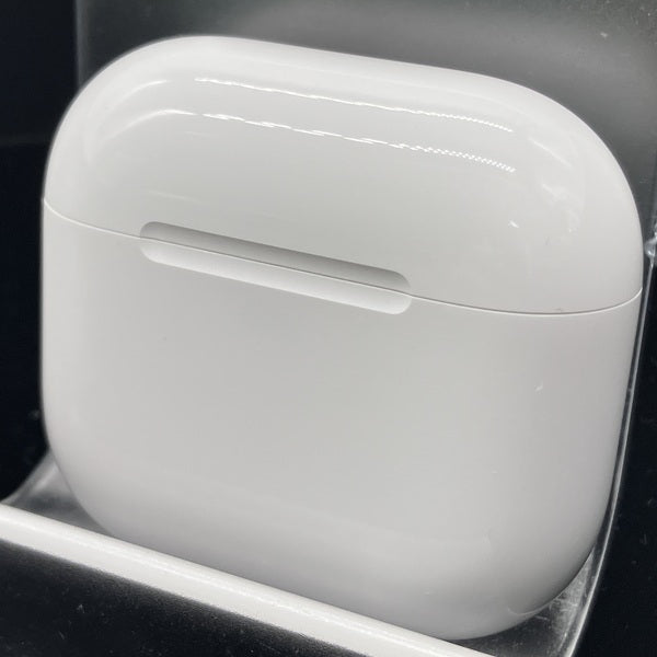 AirPods 4 アクティブノイズキャンセリング搭載　中古 Apple 【中古】AirPods 4 (L側)（アクティブノイズキャンセ