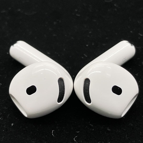 【中古】AirPods 4 MXP93J/A（アクティブノイズキャンセリング搭載）【日本橋】