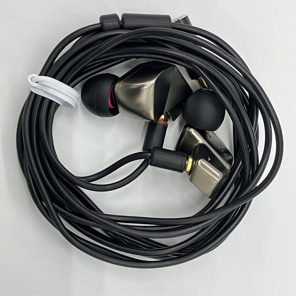 【中古】B2 【FI-B2BSSD】【秋葉原】