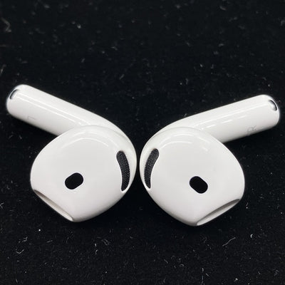 【中古】AirPods 4 MXP93J/A（アクティブノイズキャンセリング搭載）【日本橋】