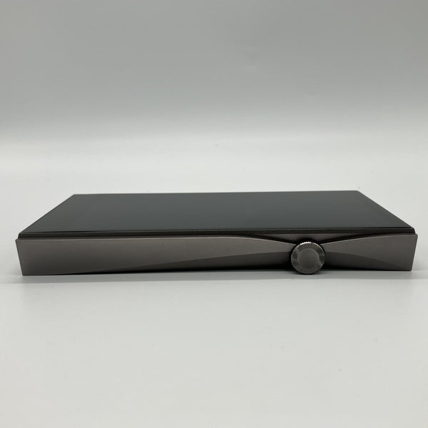 【極美品】Astell&Kern SE100 [Titan Silver] Amazon.co.jp: Astell & Kern A&futura SE100 (TITAN SILVER