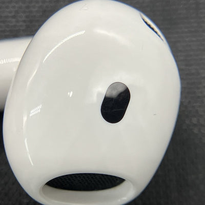 【中古】AirPods 4 MXP63J/A【秋葉原】