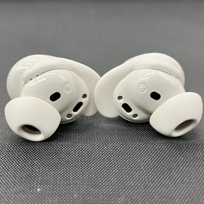 【中古】QuietComfort Earbuds White Smoke【秋葉原】