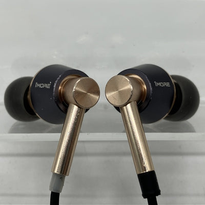 【中古】E1001 Triple-Driver In-Ear Headphones ゴールド【秋葉原】