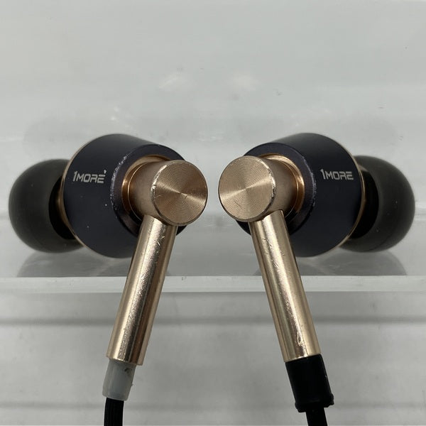 1MORE 【中古】E1001 Triple-Driver In-Ear Headphones ゴールド