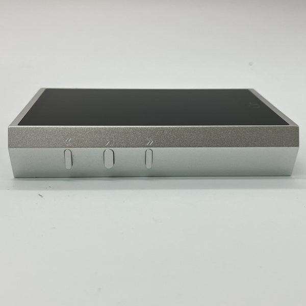 【中古】M1 Plus Silver【秋葉原】