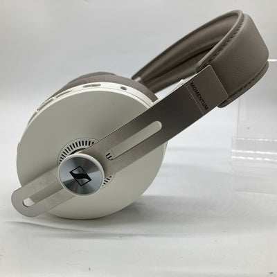 【中古】MOMENTUM Wireless ノイズキャンセルヘッドホン Sandy White 【M3AEBTXL SANDY WHITE】【日本橋】