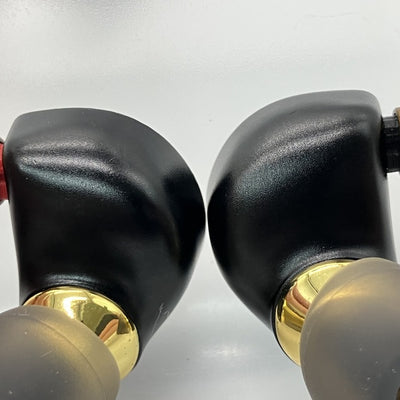 【中古】Hi-Unit001-pnk(クラウドファンディング版 ダルマオーディオ製リモコンマイク付きケーブル&4.4㎜バランスケーブ『龍柱』限定色)【日本橋】