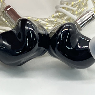 【中古】EM10【秋葉原】