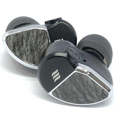 【中古】AXIOM (Universal Fit)【秋葉原】