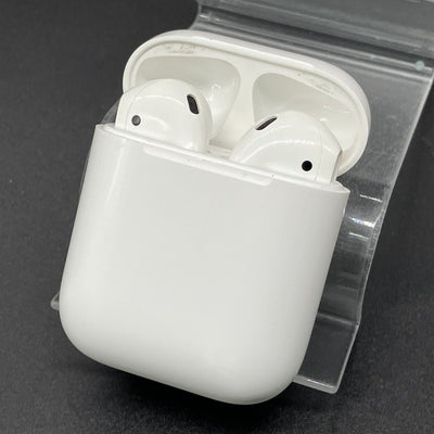 【中古】AirPods with Charging Case MV7N2J/A【名古屋】