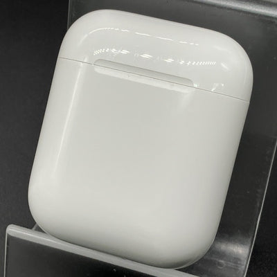 【中古】AirPods with Charging Case MV7N2J/A【名古屋】