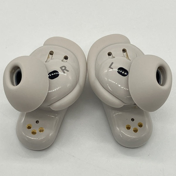 【中古】QuietComfort Ultra Earbuds White Smoke【秋葉原】