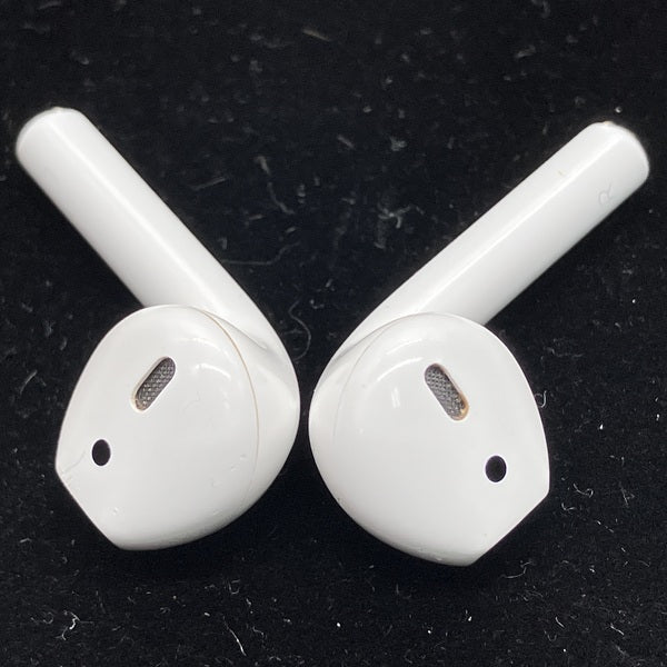 【中古】AirPods with Charging Case MV7N2J/A【名古屋】