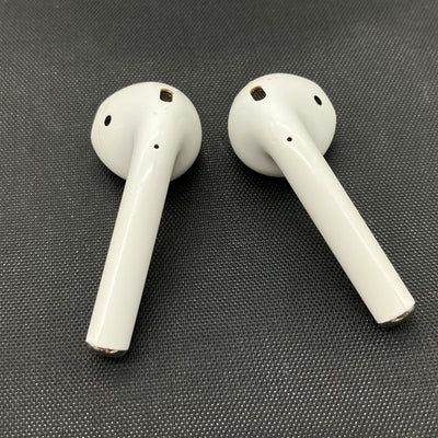 【中古】AirPods with Charging Case MV7N2J/A【仙台】