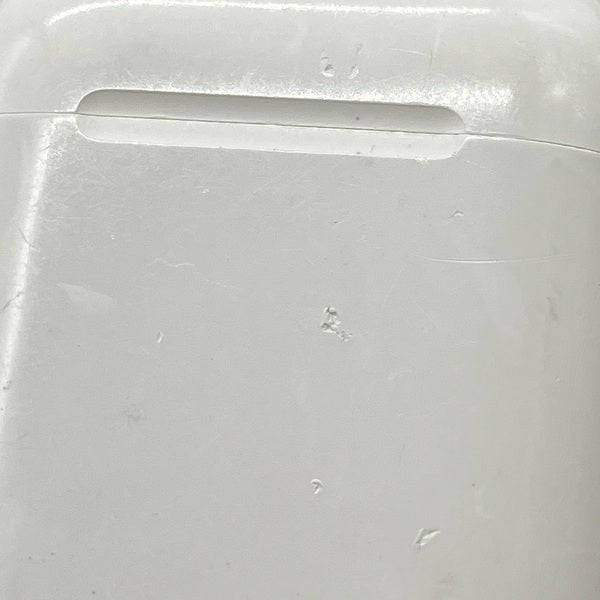 【中古】AirPods with Charging Case MV7N2J/A【仙台】