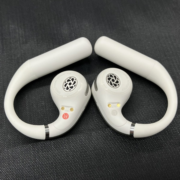 【中古】Soundcore AeroFit ホワイト 【A3872N21】【秋葉原】