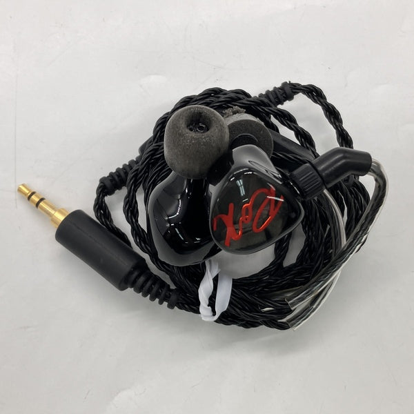 【中古】ROXANNE UNIVERSAL IEM / SILVER CARBON 【JHA-0614】【秋葉原】