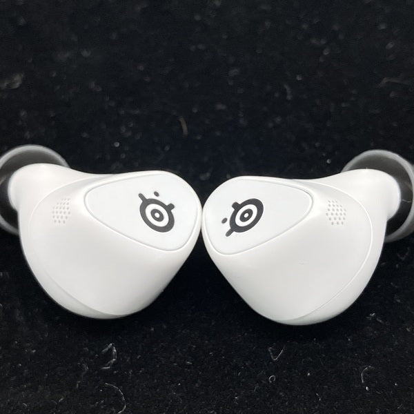 【中古】Arctis GameBuds White 【61682J】【秋葉原】