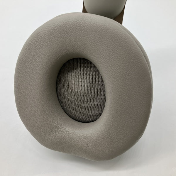 Beats by Dr. Dre 【中古】Beats Solo Pro Wireless グレイ 【MRJ82PA