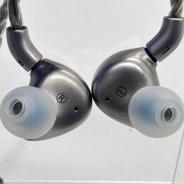 FiiO FH9 Titanium フィーオ ハイレゾ 有線イヤホン 密閉型 FIIO FH9 Titanium 【FIO-IEM-FH9-T】 – e☆イヤホン