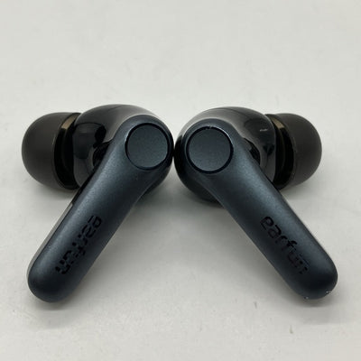 【中古】Air Pro 4 - Black【秋葉原】