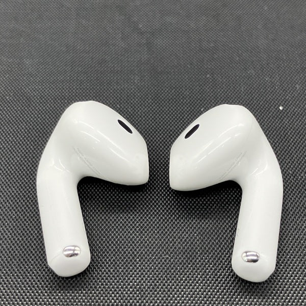Apple 【中古】AirPods 4 MXP93J/A（アクティブノイズキャンセ