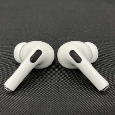 【中古】MagSafe充電ケース(USB-C)付きAirPods Pro(第2世代) MTJV3JA【秋葉原】