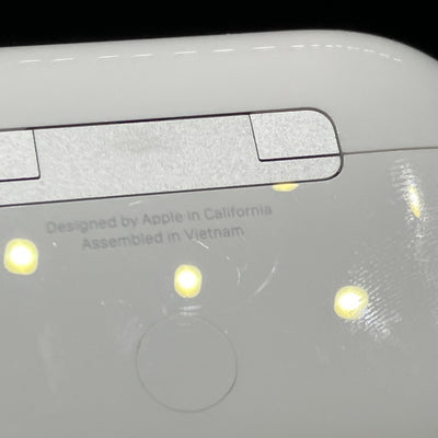 【中古】MagSafe充電ケース(USB-C)付きAirPods Pro(第2世代) MTJV3JA【秋葉原】