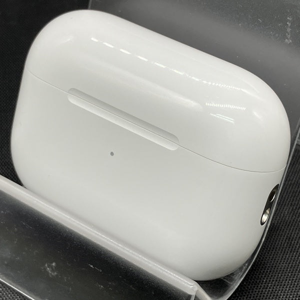 【中古】MagSafe充電ケース(USB-C)付きAirPods Pro(第2世代) MTJV3JA【日本橋】