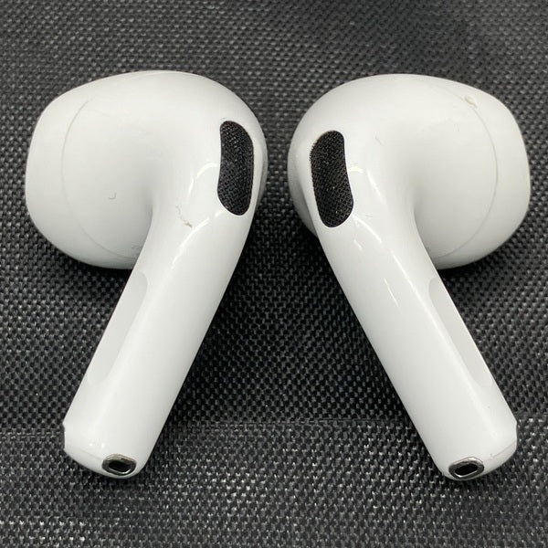 Apple 【中古】AirPods 4 MXP93J/A（アクティブノイズキャンセ