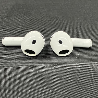 【中古】AirPods 4 MXP93J/A（アクティブノイズキャンセリング搭載）【名古屋】
