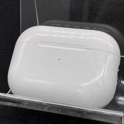 【中古】MagSafe充電ケース(USB-C)付きAirPods Pro(第2世代) MTJV3JA【秋葉原】