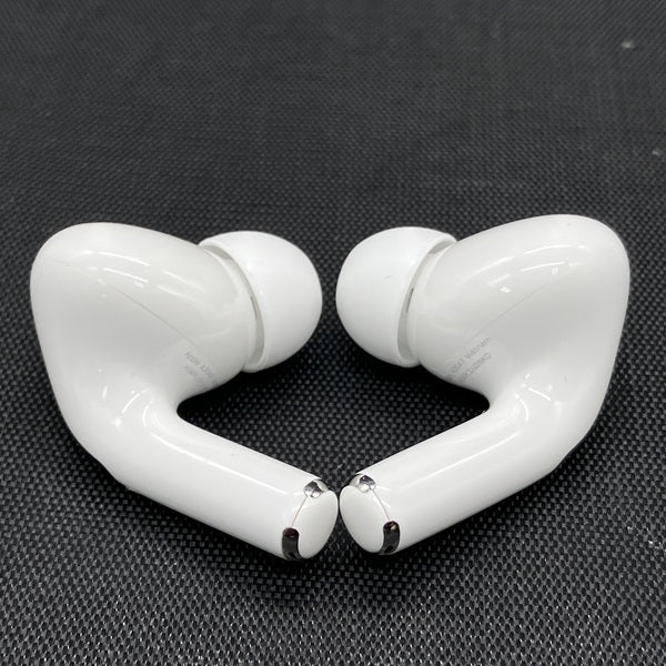 【中古】MagSafe充電ケース(USB-C)付きAirPods Pro(第2世代) MTJV3JA【秋葉原】