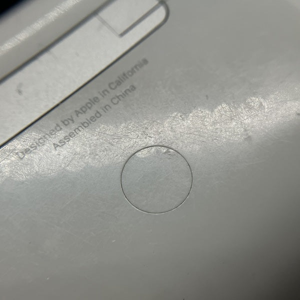 【中古】MagSafe充電ケース(USB-C)付きAirPods Pro(第2世代) MTJV3JA【名古屋】