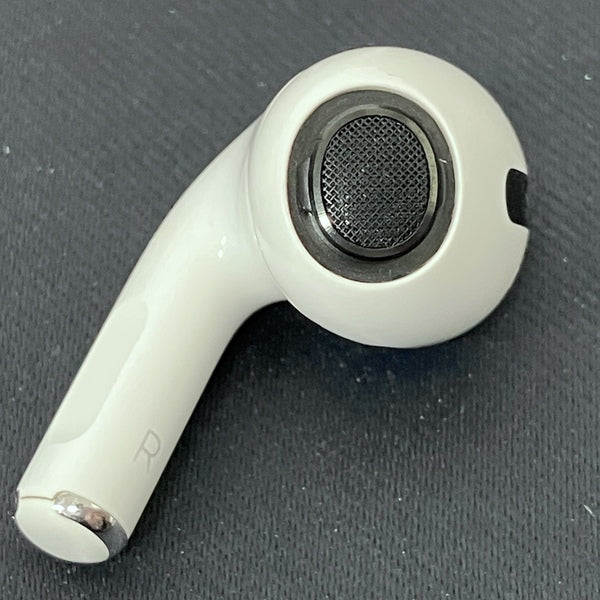 【中古】AirPods Pro （R側）【秋葉原】
