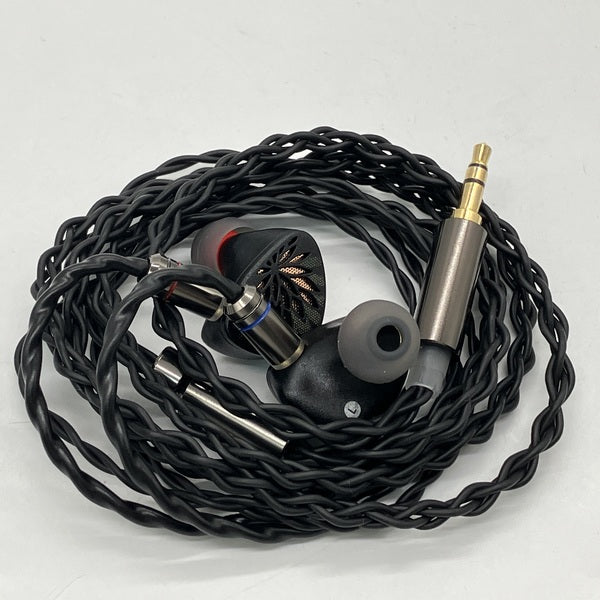 【中古】Yu Xuan Ji (魚玄機) 3.5mm シングルエンド【秋葉原】